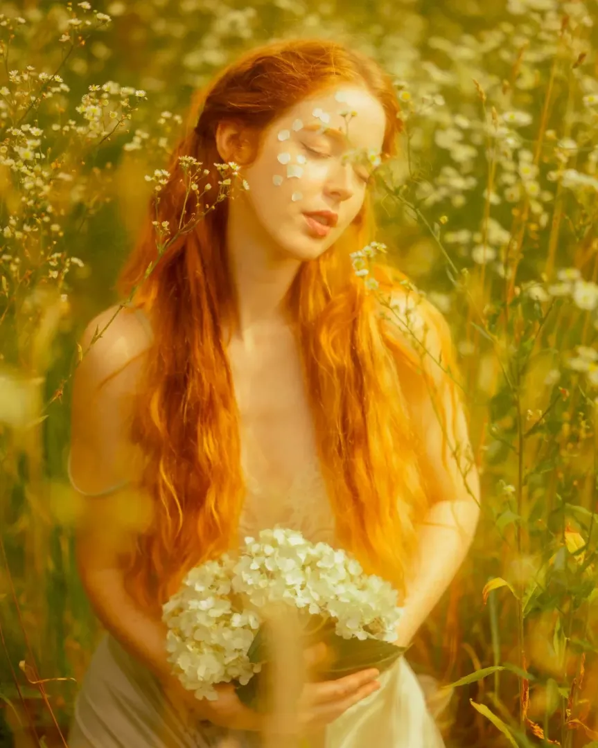 Woman Crush Wednesday: Ostara 🧚 Erna with the Spring goddess vibes 😍