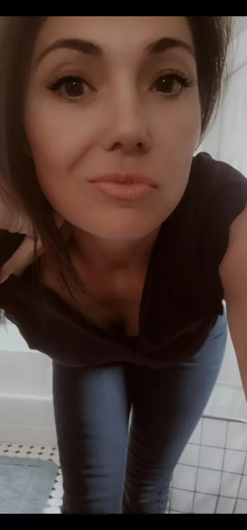 Word Problem for the day: If [Mrs] Peach leans over your desk at a 90° angle allowing you too see down her blouse, how many seconds will it take for you to get a hard on? Please show your work.