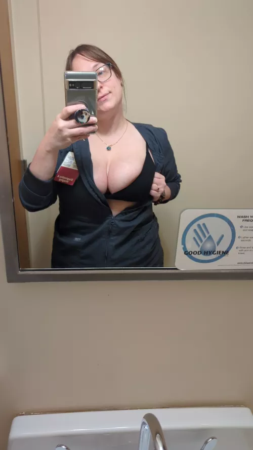 Work hump day 🤗