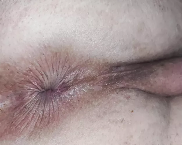 Would anyone fuck my manhole?