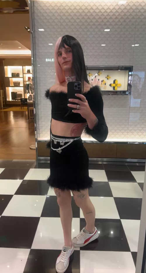 Would you approach me at the mall?