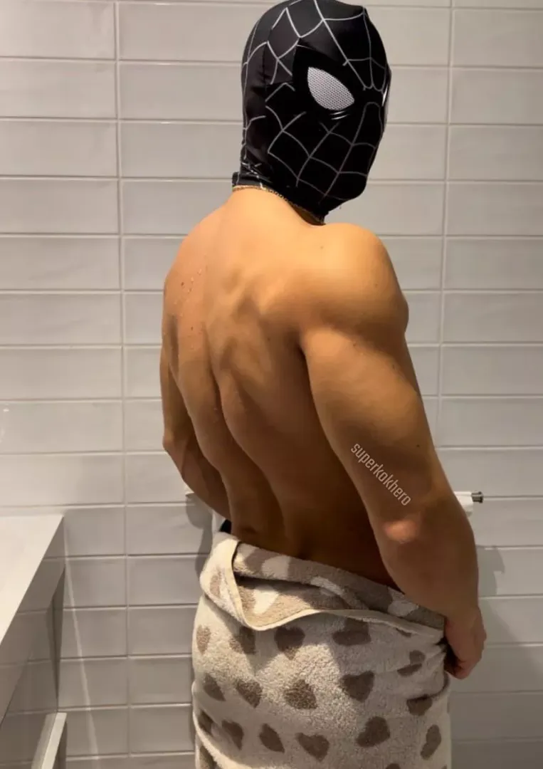 Would You BOTTOM for a masked guy like me?👀