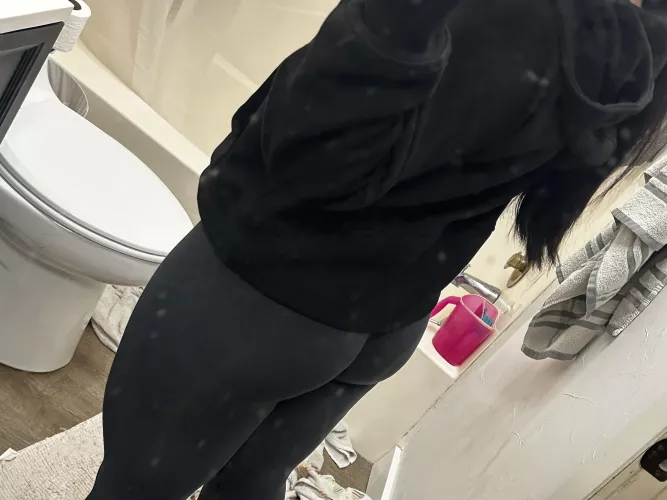 Would you clap my married cheeks?