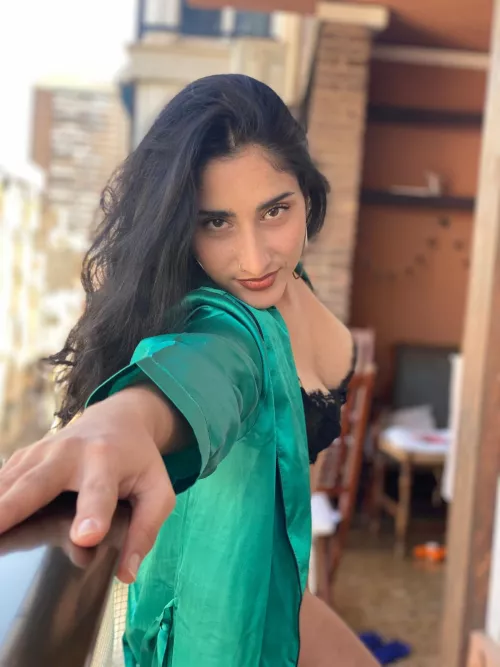 Would you cum inside me or make me swallow