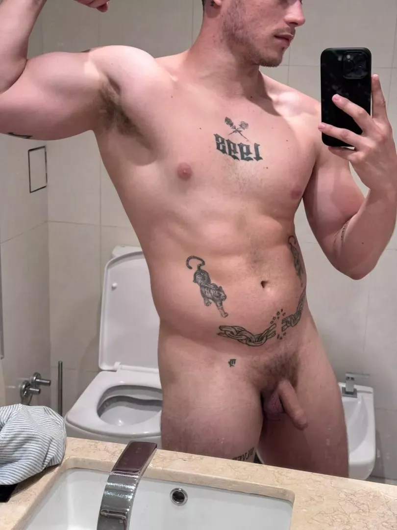 Would you cum on my pits ??