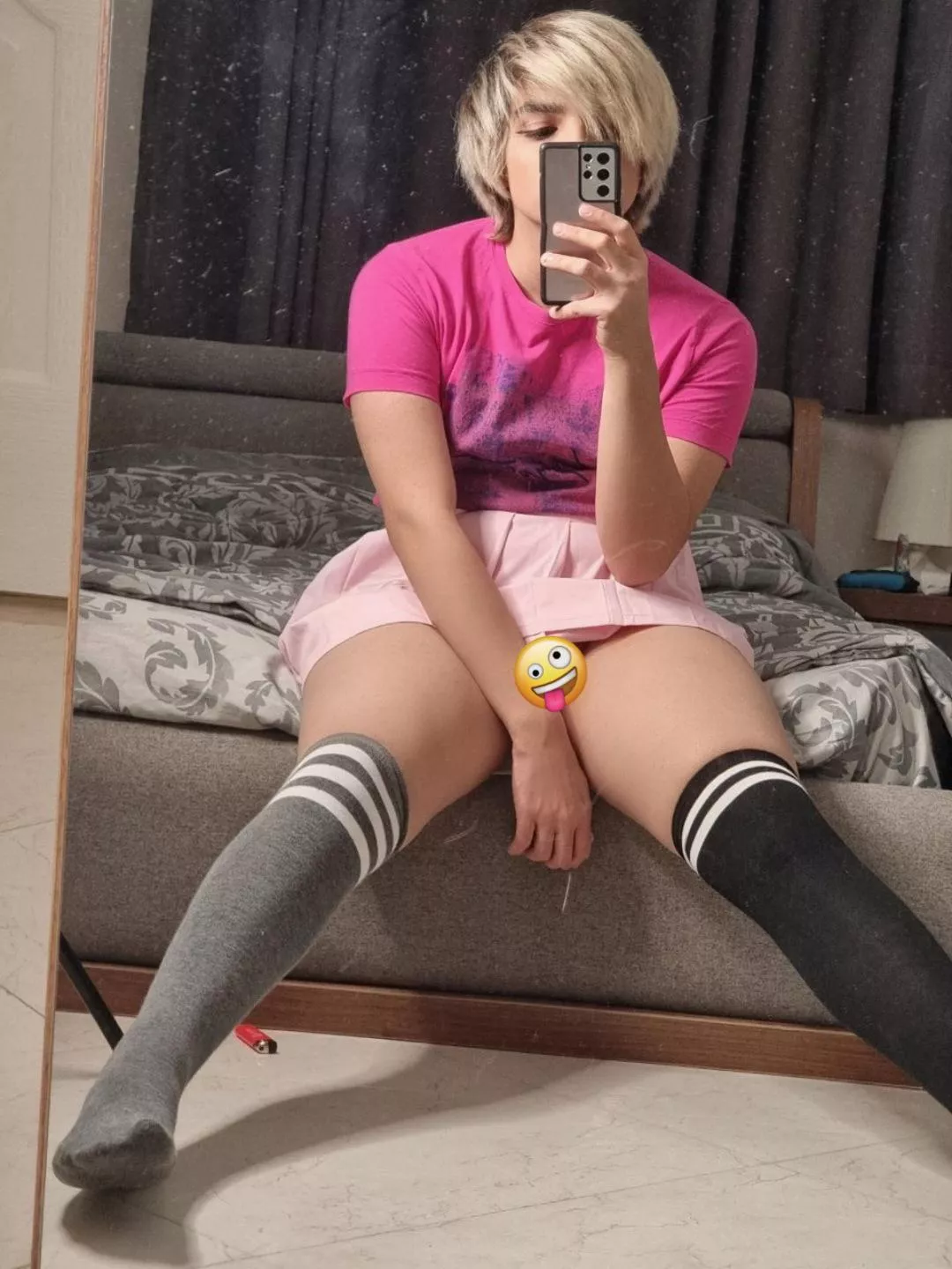 Would you date a boy with thicc thighs ?