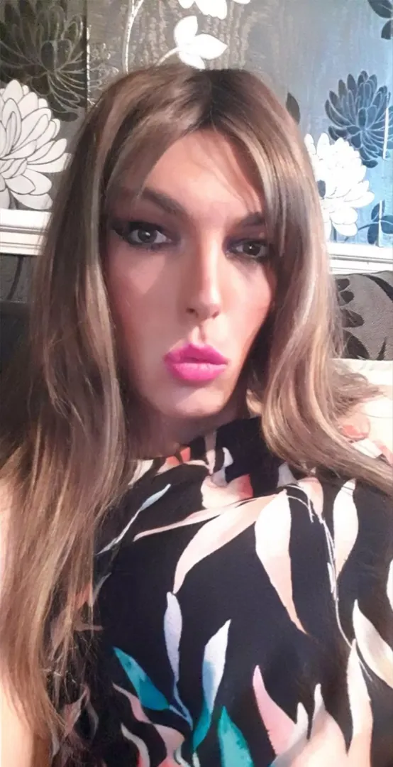 Would you date me.