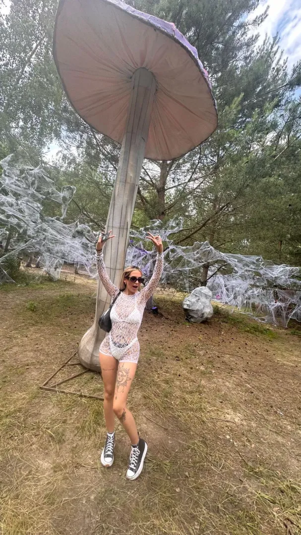 would you ever fuck at a festival?