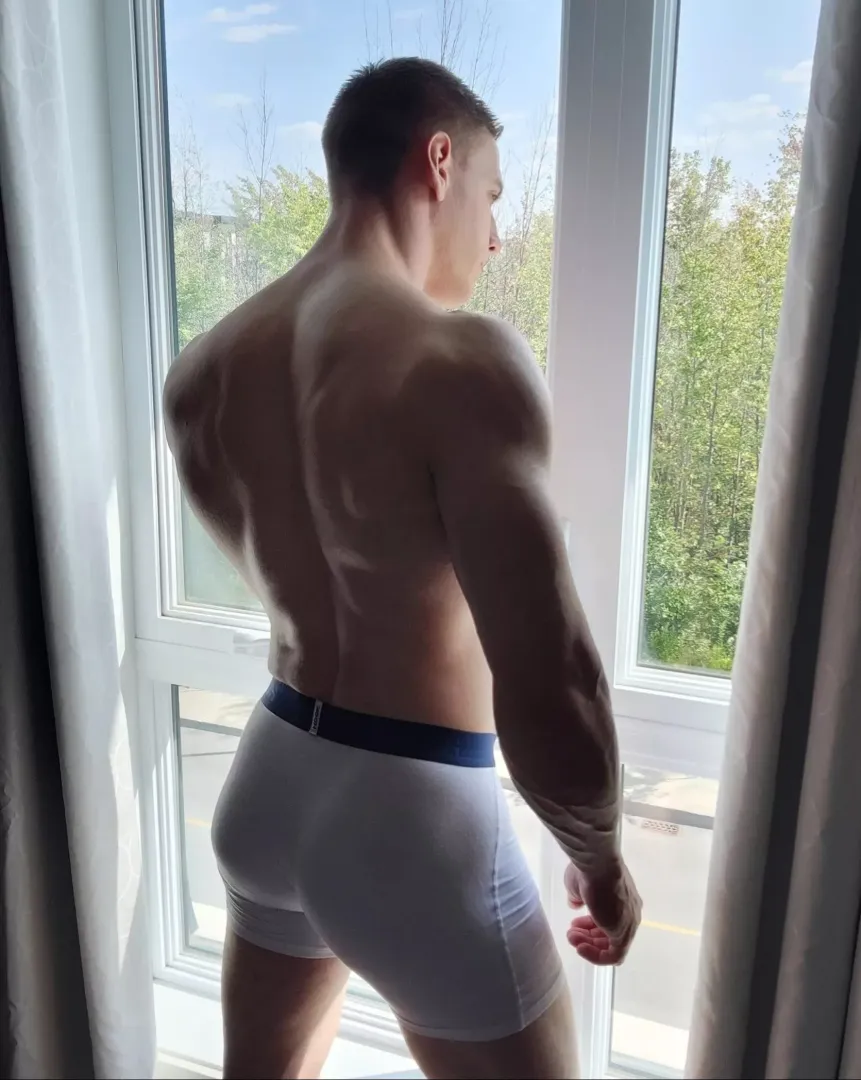 Would you grab it 😏..?