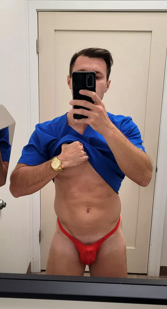 Would you hold the key while I was at work 🔑?
