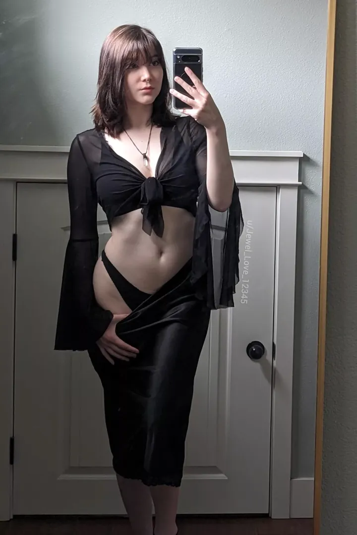 Would you let me dominate you or would it be the other way around? 
