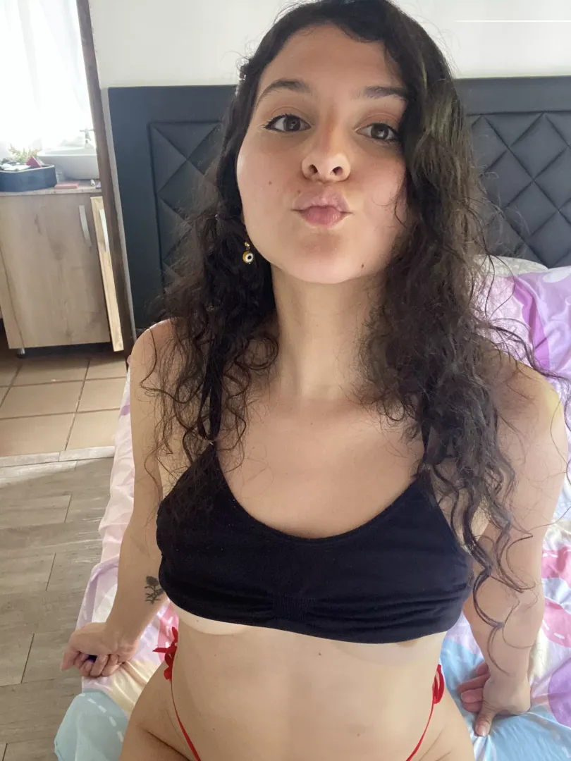 Would you let me sit on your face? 😋