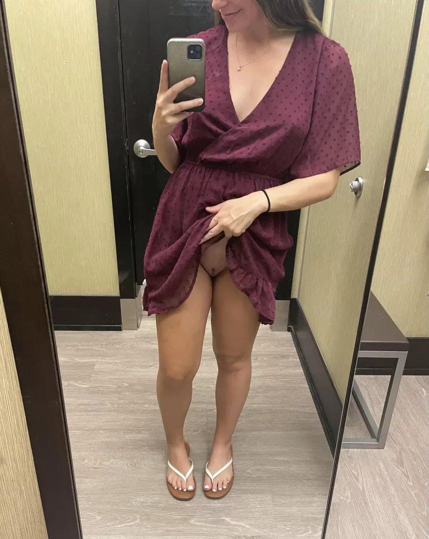 Would you lick it in the dressing room 😈😋