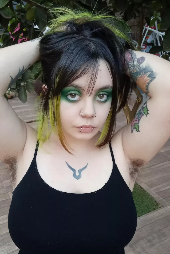 would you lick my armpits?