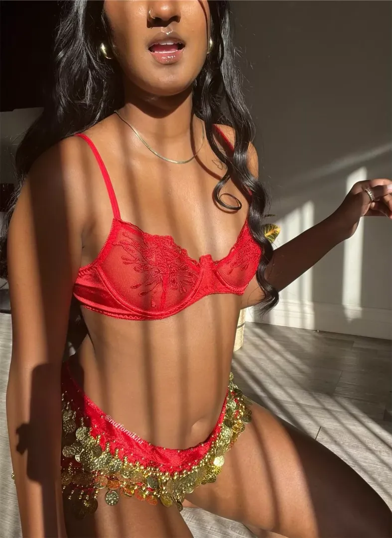 Would you like being with an Indian girl?
