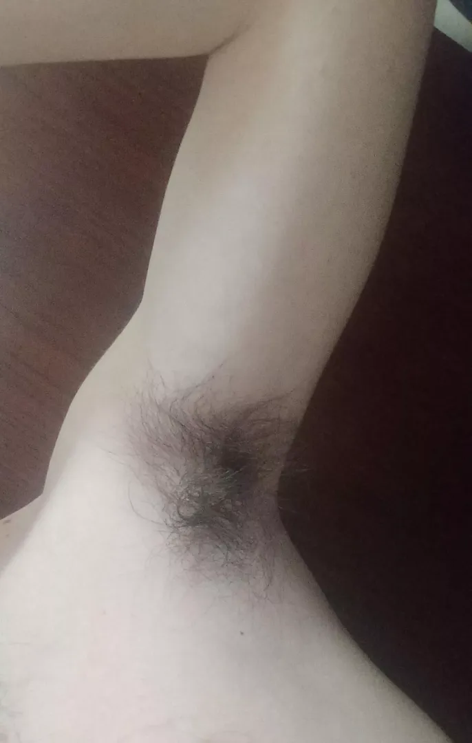 Would you like to smell my [h]airy armpits while we cuddle in bed?