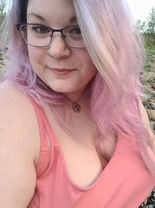 Would you show me off if I was yours?