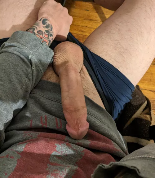 Would you use your mouth or hands first?