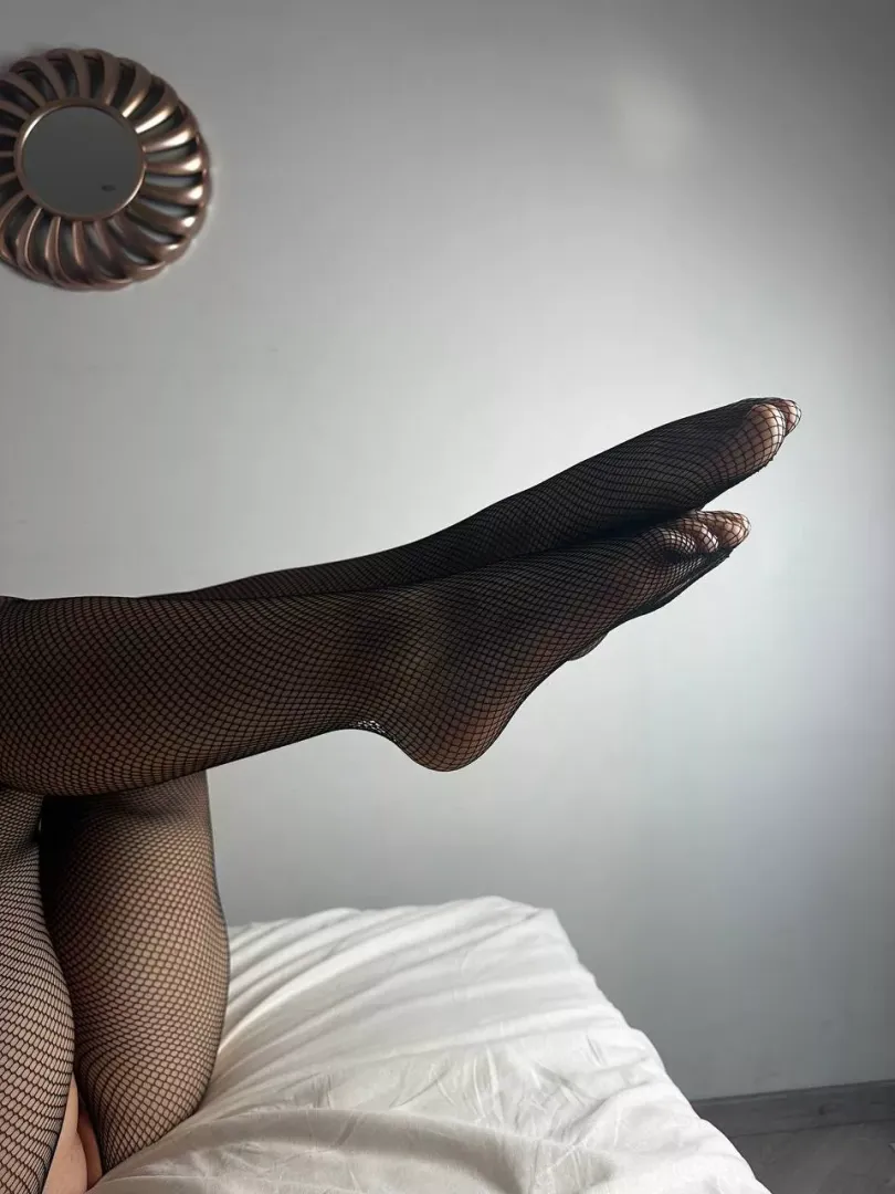 would you want my legs in those fishnet tights on your shoulders