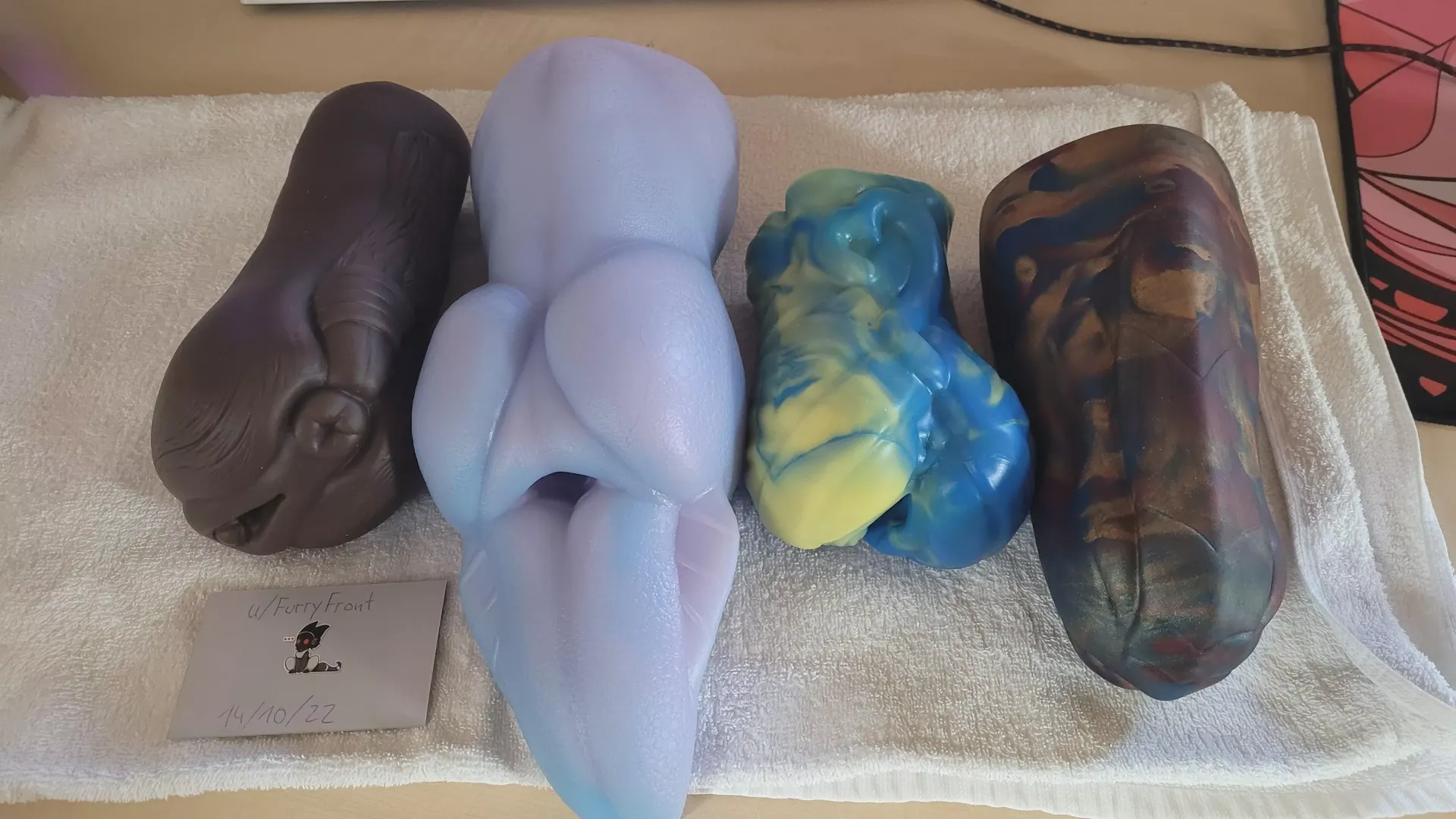 WTS, EU only. Nix, Janine-muzzle, Mary and Unknown Toy more Info in comments