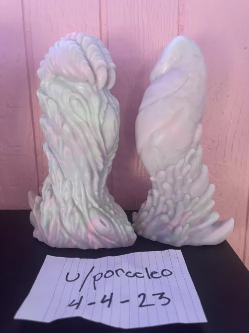 [WTS] Strange Bedfellas XL Ceela, L Ziq
