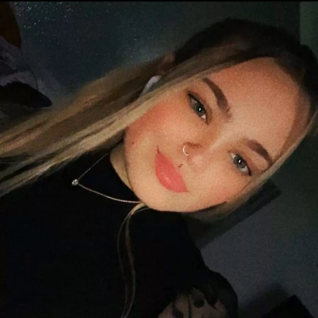 Wyd to her 👀