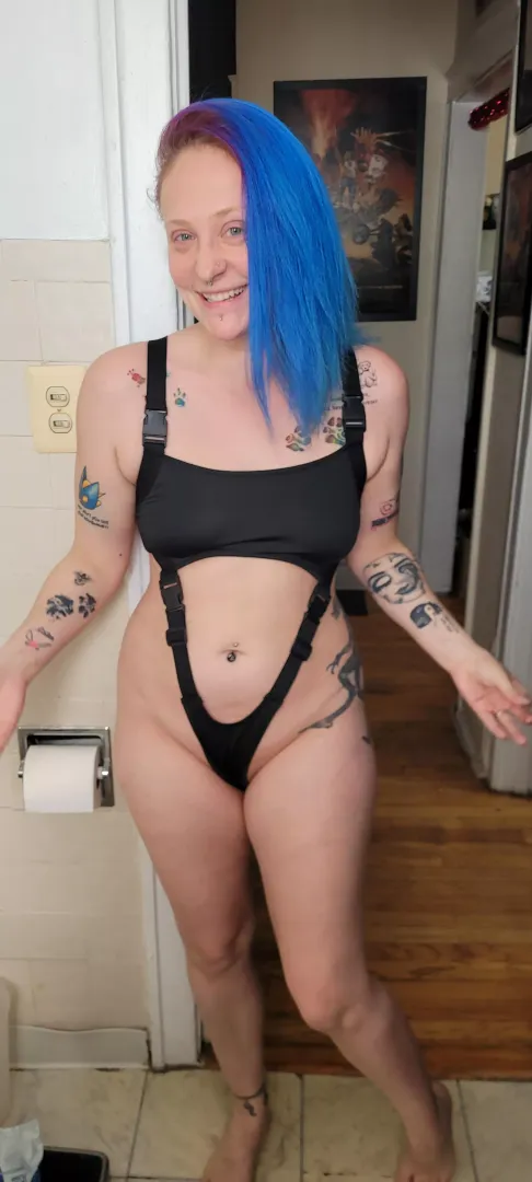 Yay! New bodysuit!