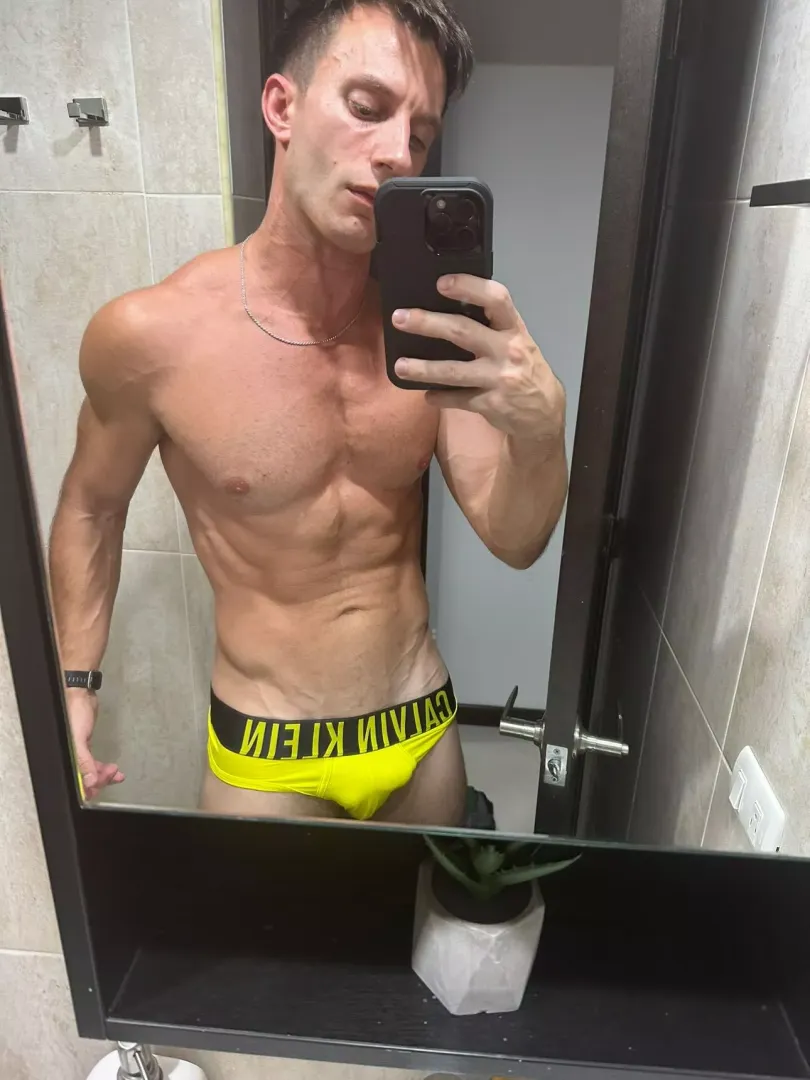 Yellow Calvins