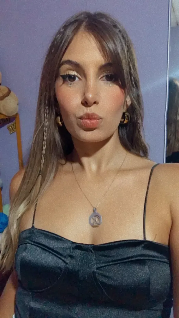 Yes Party, No Bra