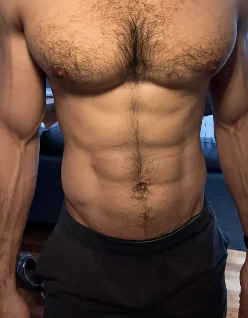 Yes, that's my body and I'm horny as hell 🫠