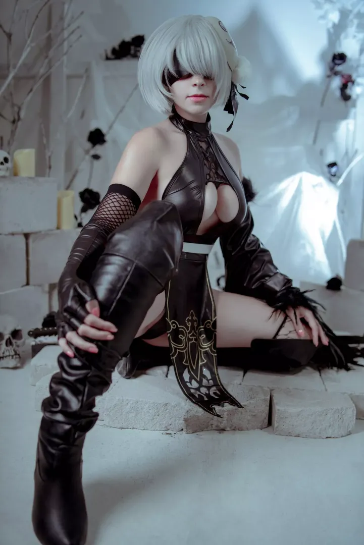 Yorha 2B from Nier Automata by Yuna Kairi (self)