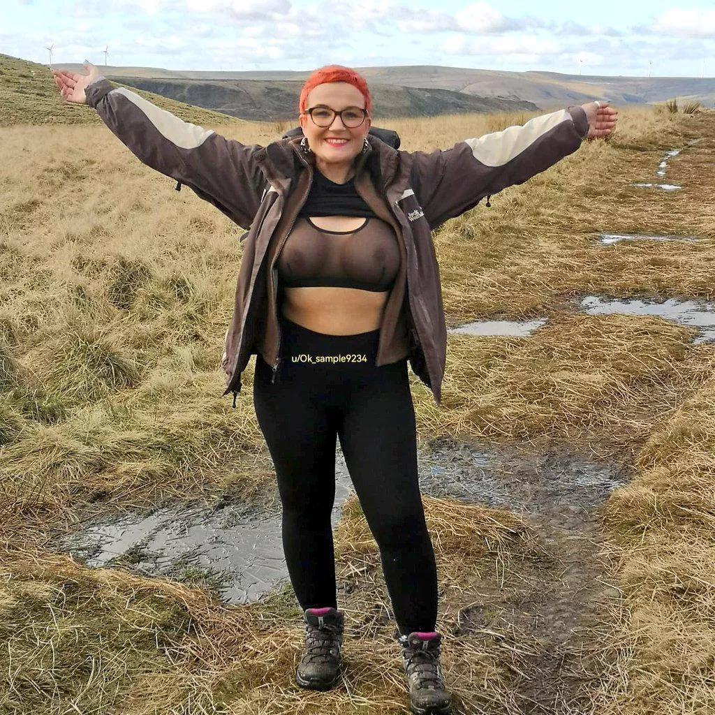 You can always find me up on the hills 😍 40 female UK 5ft tall play thing