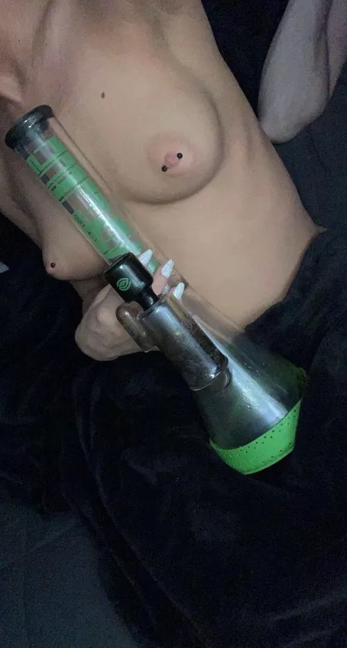You can play with my tits if you pack this