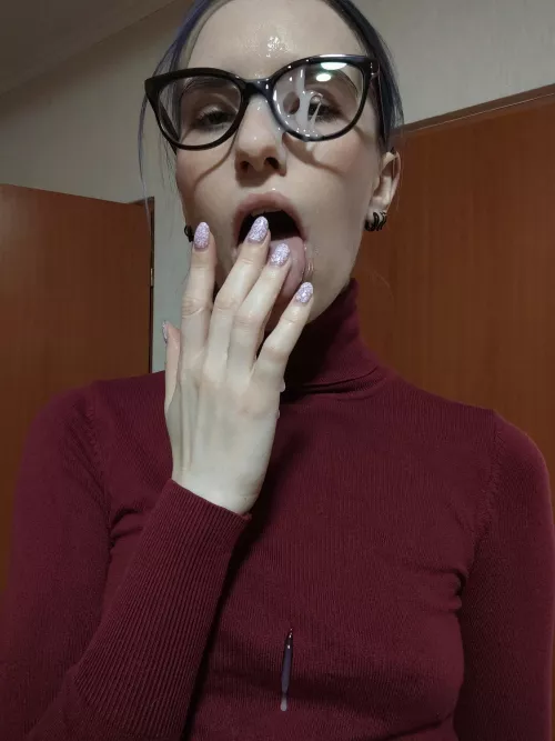 You dreamed of cumming on a modest girl's glasses, I can easily fulfill it