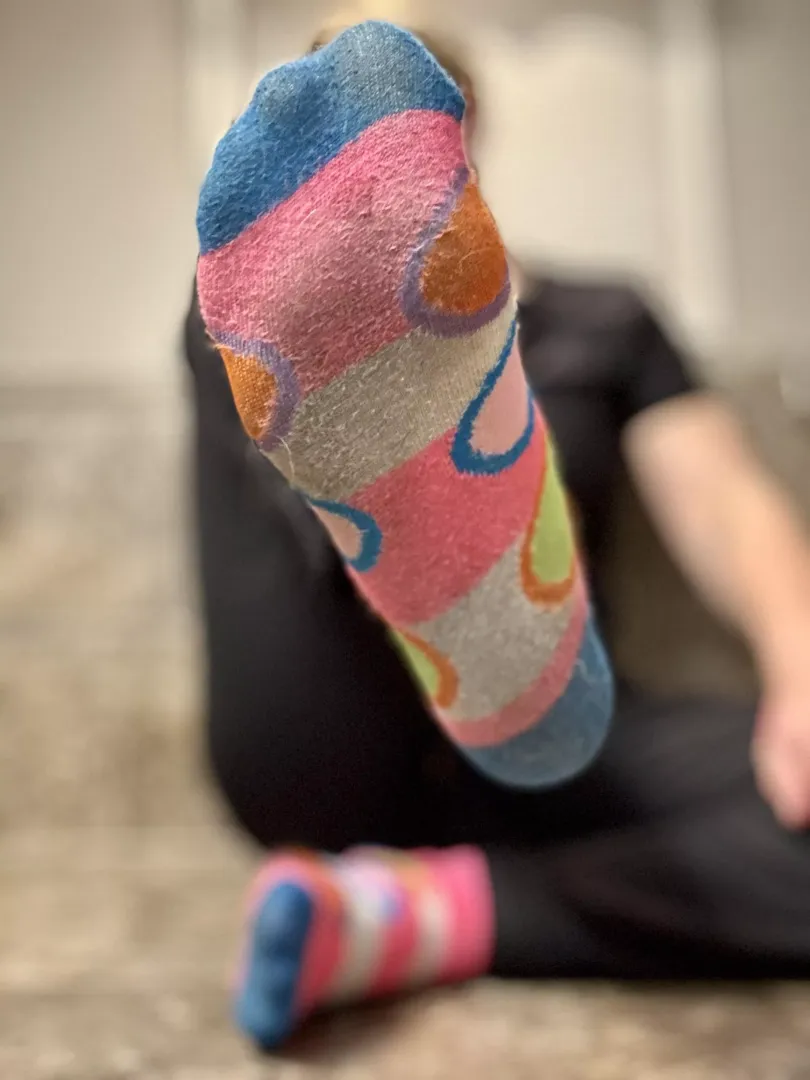 You know you want my socked feet 