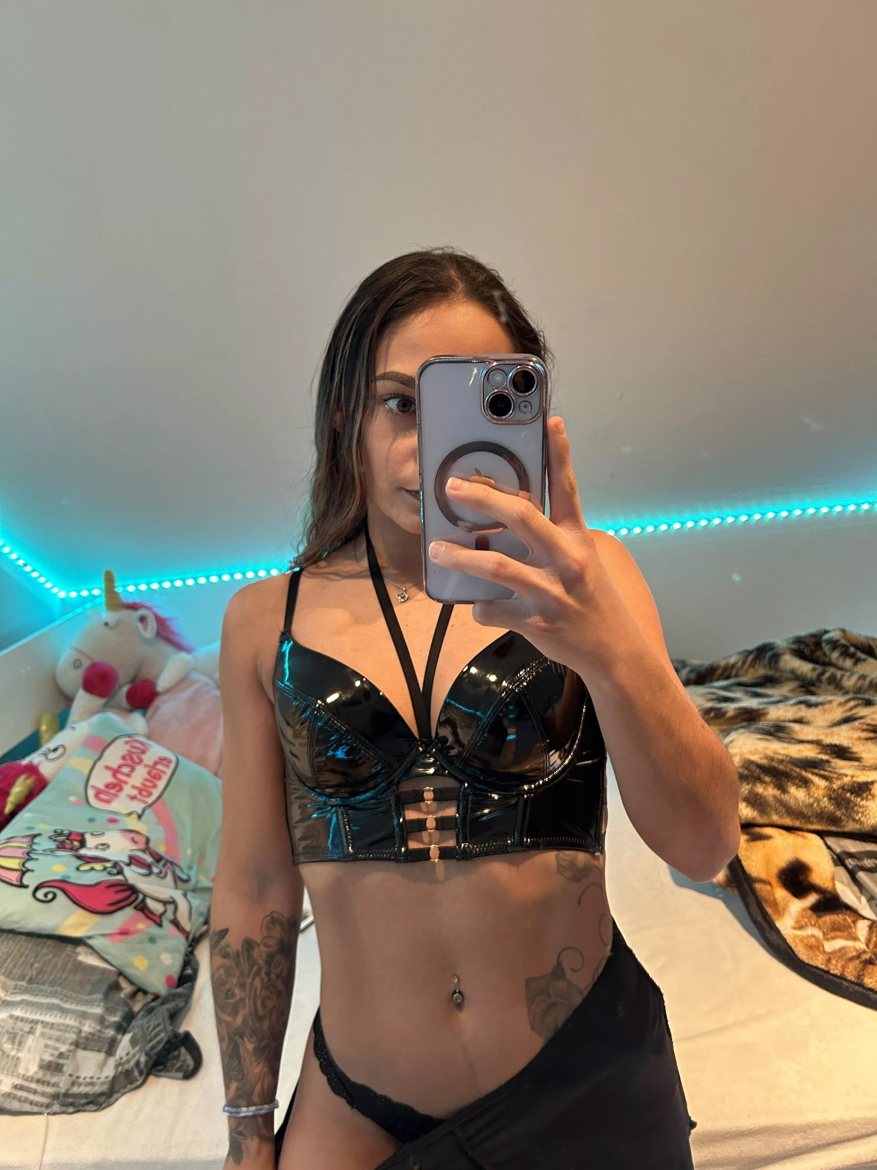 You know you want to see me naked.