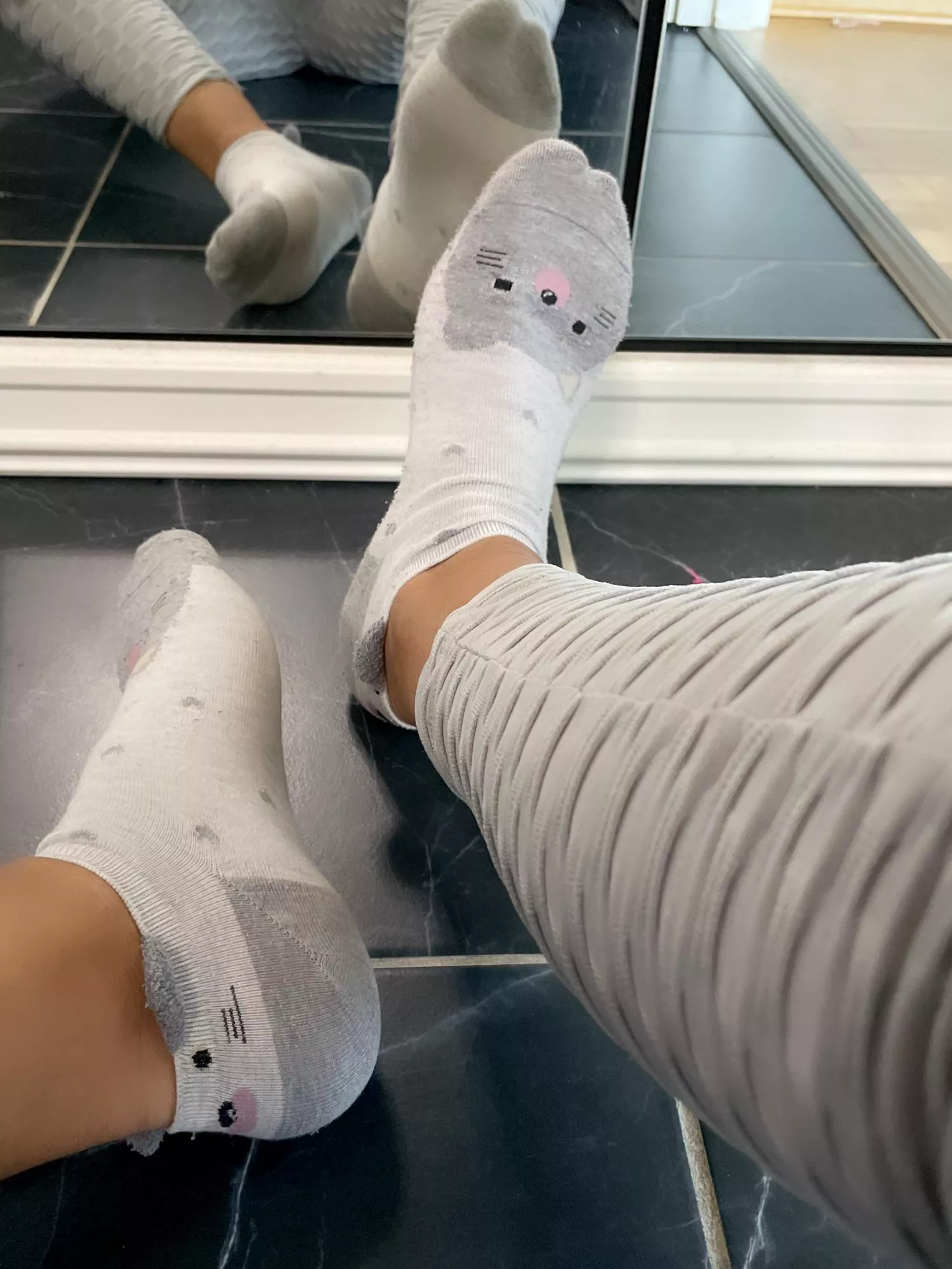 You know you want to sniff my socks. [F]