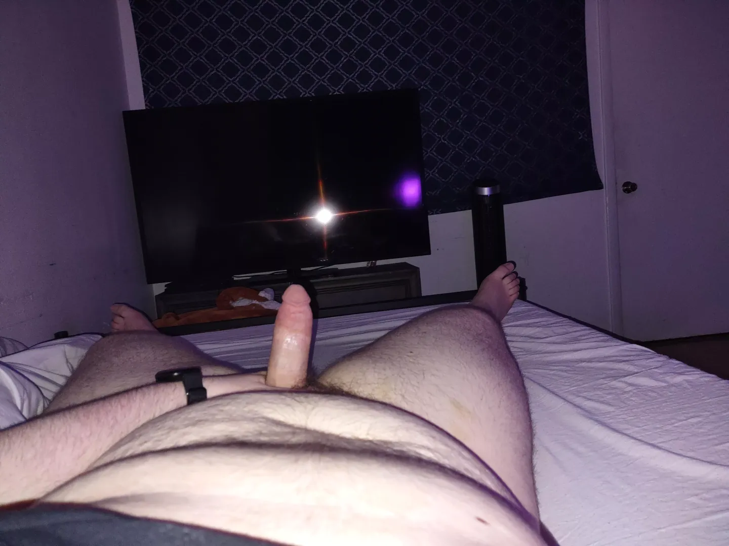 You like big dick men? ;)