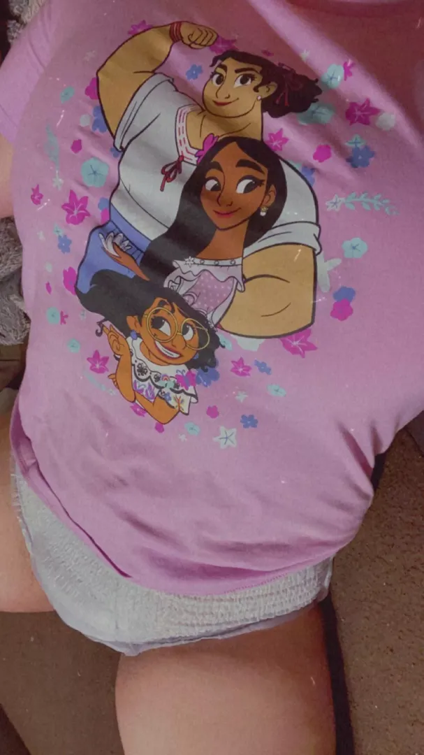 You like my new shirt? 🥺