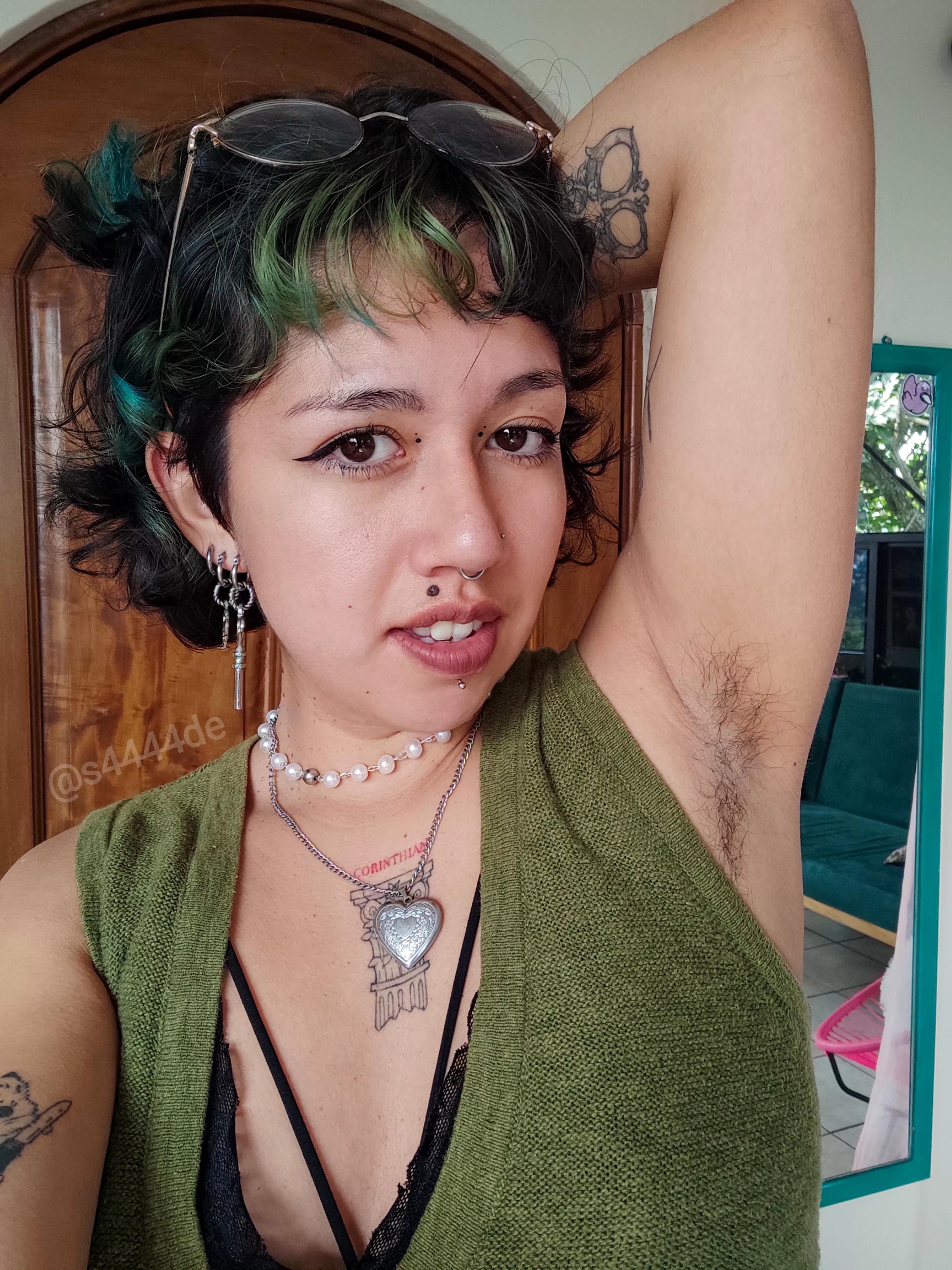 you may lick if you ask nicely💚