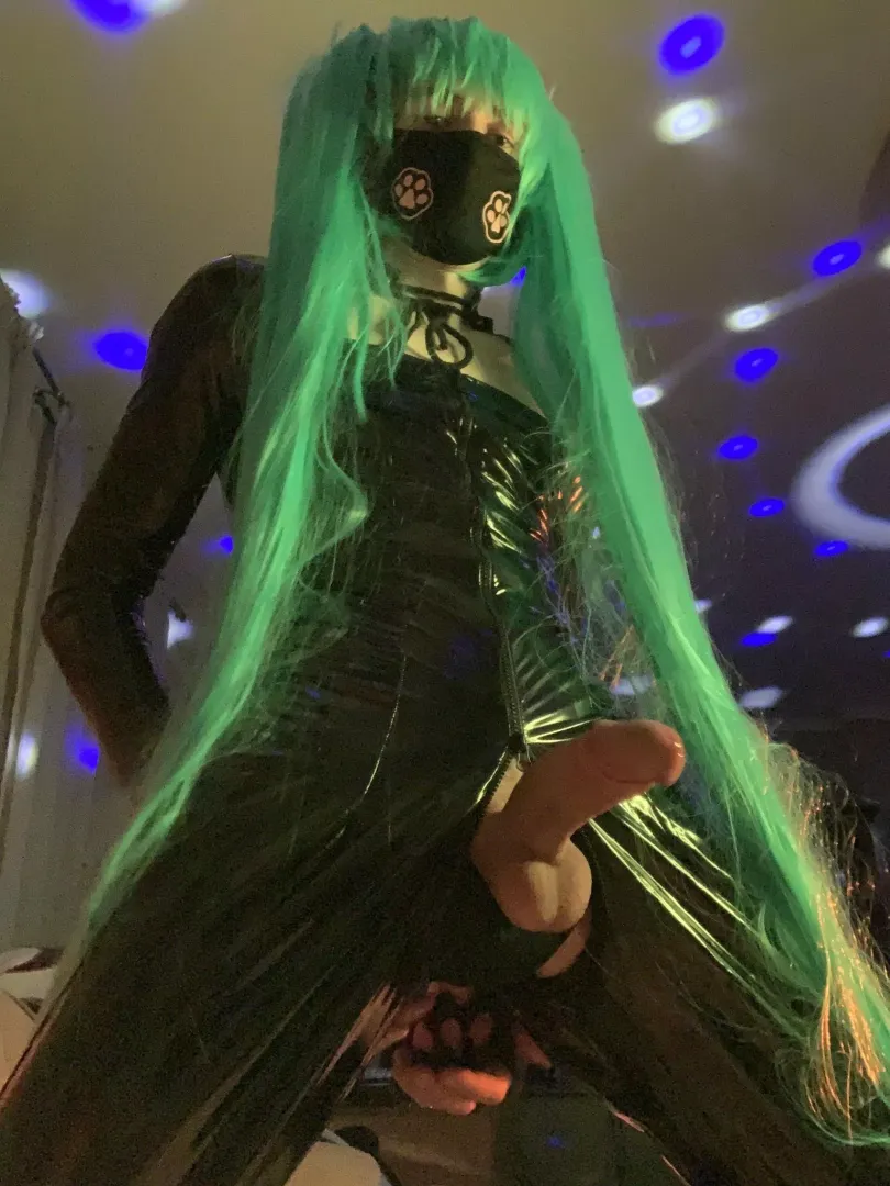You need someone to worship, so here I am 😈