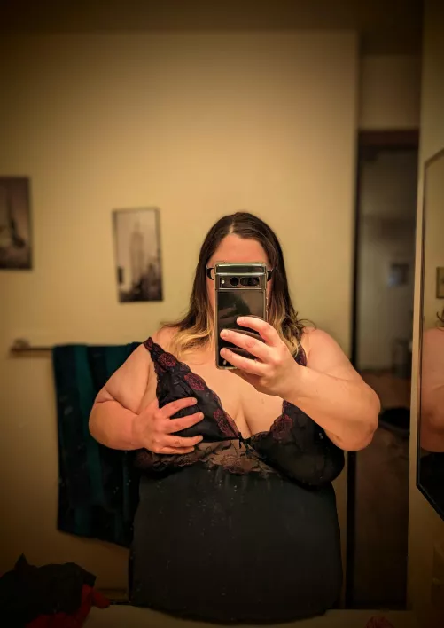 You want to have a feel? 😘