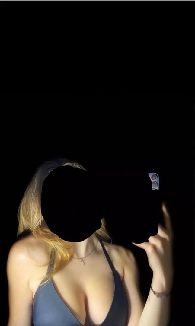 You want to put your face between these 😏