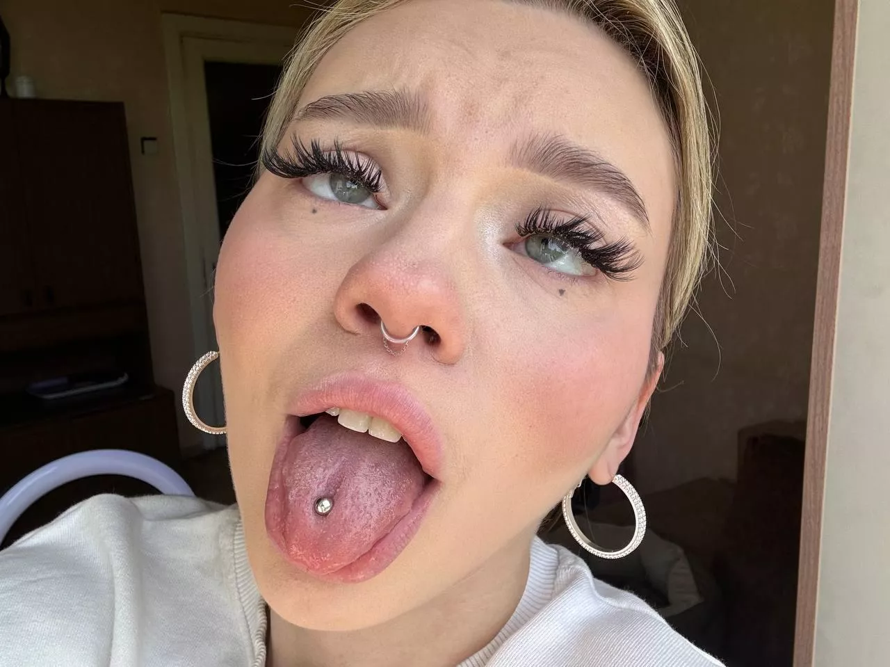 you'd fill your ahegao with your cream, wouldn't you