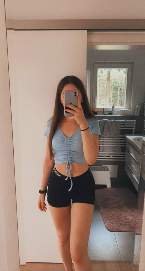 Young and fit (f19)