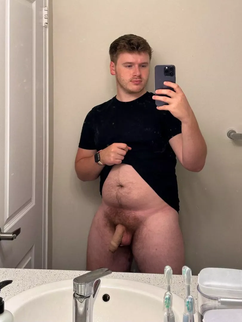 Young, dumb and just wanna cum 💦 [26]