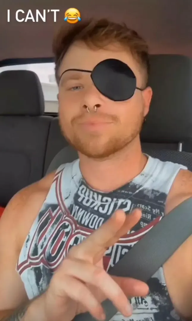 Your boy is caption hook now. Jist rolling with the punches. All we can do. ✌️