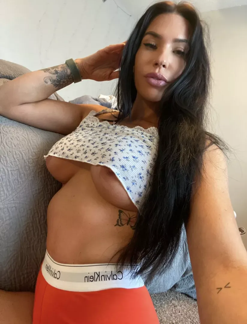 Your fucktoy for tonight