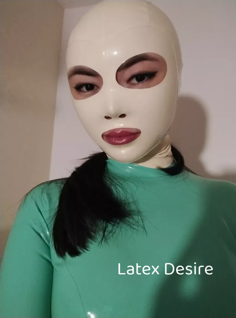 Your latex nurse 👩🏻‍⚕️