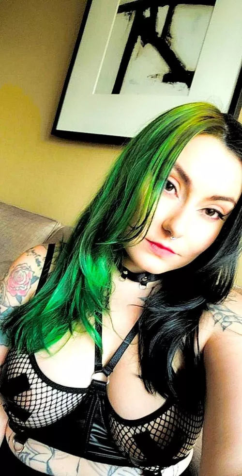 Your punk Domme Goddess is here 😈